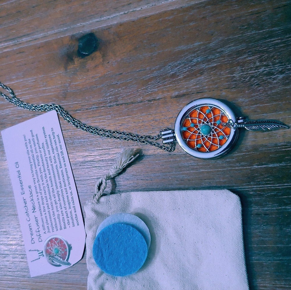 Mindful Souls Diffuser necklace